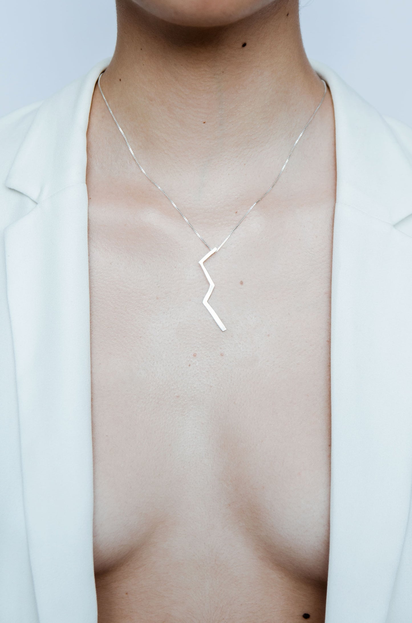 Collar Fly Cassiopeia